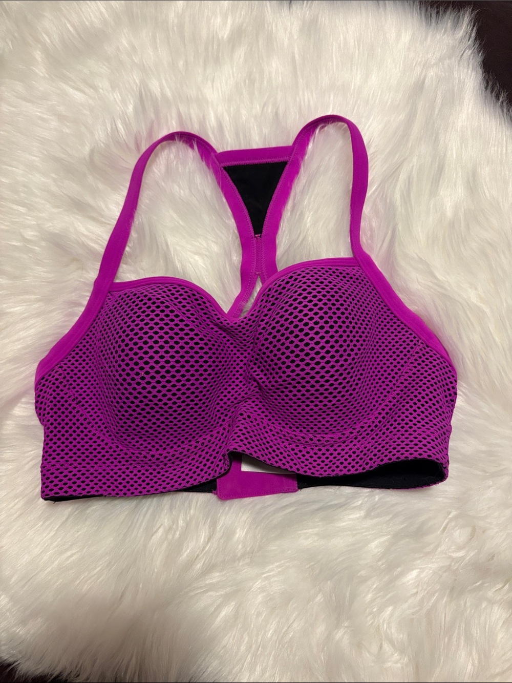 Victoria secret VSX Sport Vibrant Magenta Mesh fishnet Racerback Sports Bra 34D